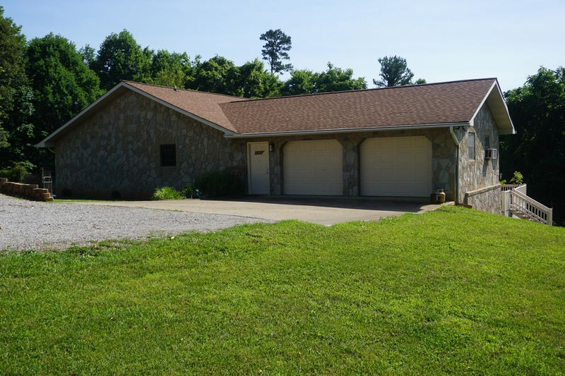 149 Barber Rd, Corryton, TN 37721