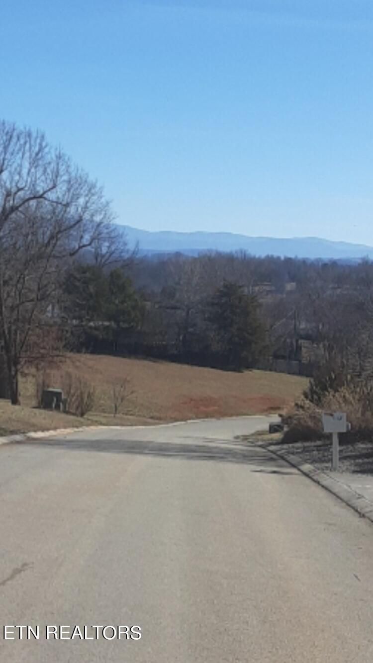 149 Cold Creek Rd, Madisonville, TN 37354