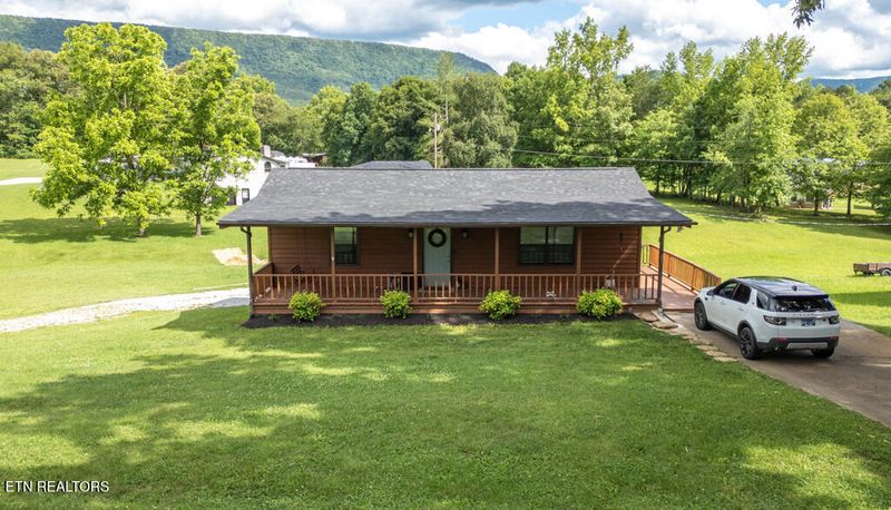 149 County Road 854, Etowah, TN 37331