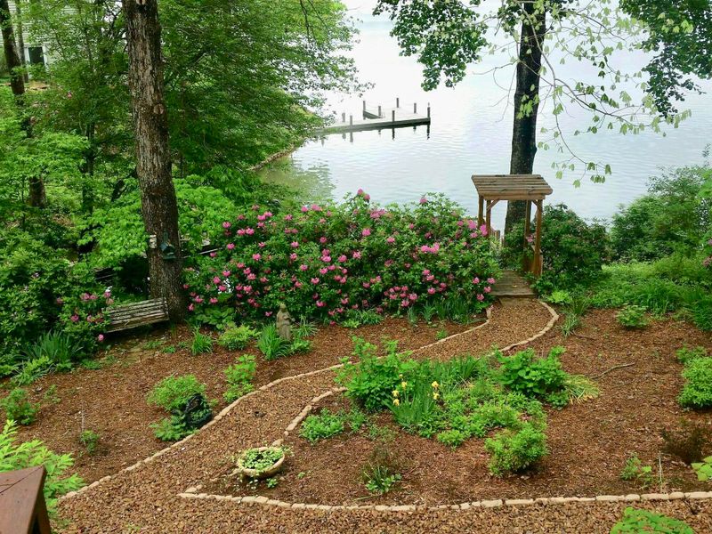 149 Dovenshire Dr, Fairfield Glade, TN 38558