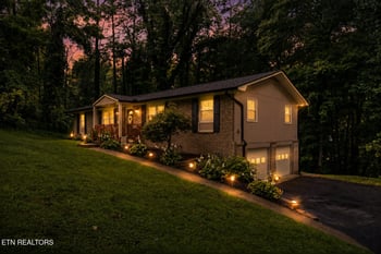149 Greystone Dr, Oak Ridge, TN 37830