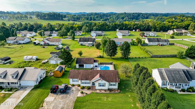 149 Hartland Dr, Madisonville, TN 37354