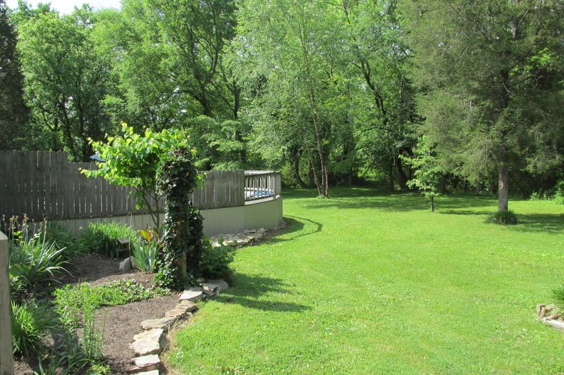 149 King Rd, Madisonville, TN 37354