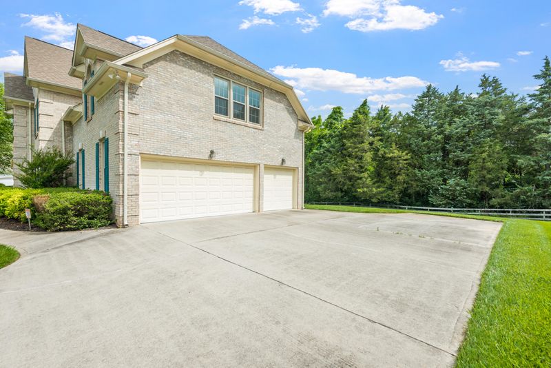 149 Saddle Ridge Dr, Knoxville, TN 37934