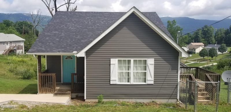 149 Sandy Cir, Lafollette, TN 37766