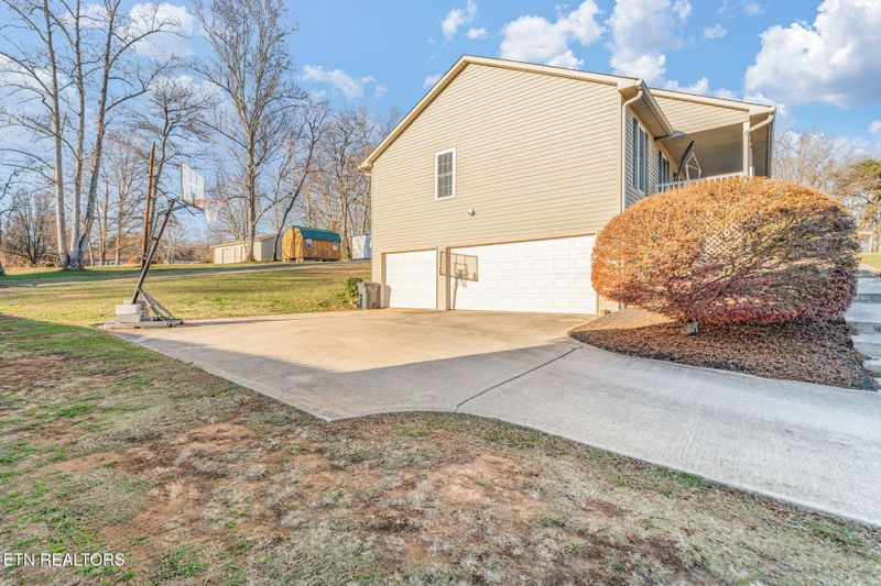 149 Vancon Dr, Kingston, TN 37763