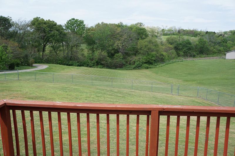 1490 Dover Rd, Morristown, TN 37813