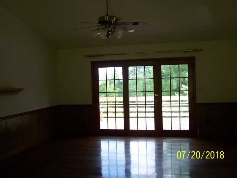 1495 Rodgers Rd, Sparta, TN 38583