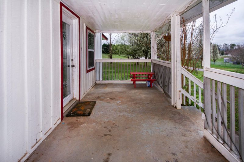 1496 Cunningham Road W, Seymour, TN 37865