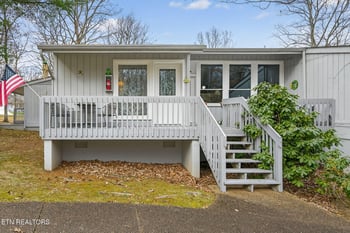 15 Eagle Ct, Crossville, TN 38558