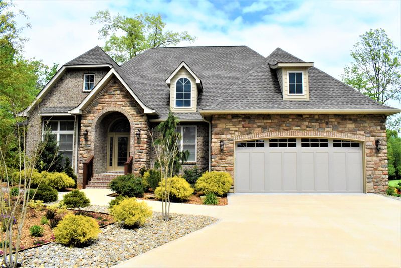 15 Edgemere Ct, Fairfield Glade, TN 38558