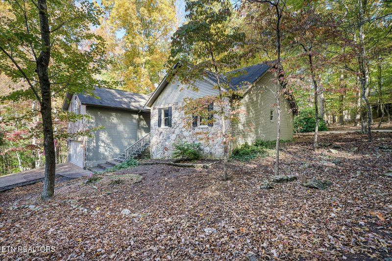 15 Lynhurst Cir, Crossville, TN 38558