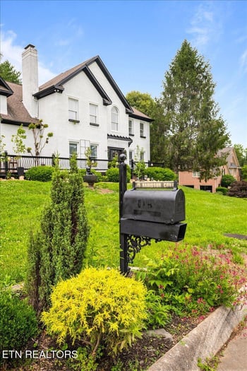 15 Radisson Cv, Oak Ridge, TN 37830