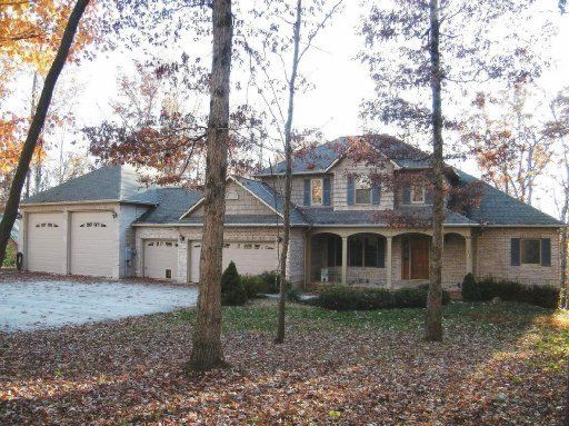 15 Reservoir Hill Rd, Norris, TN 37828