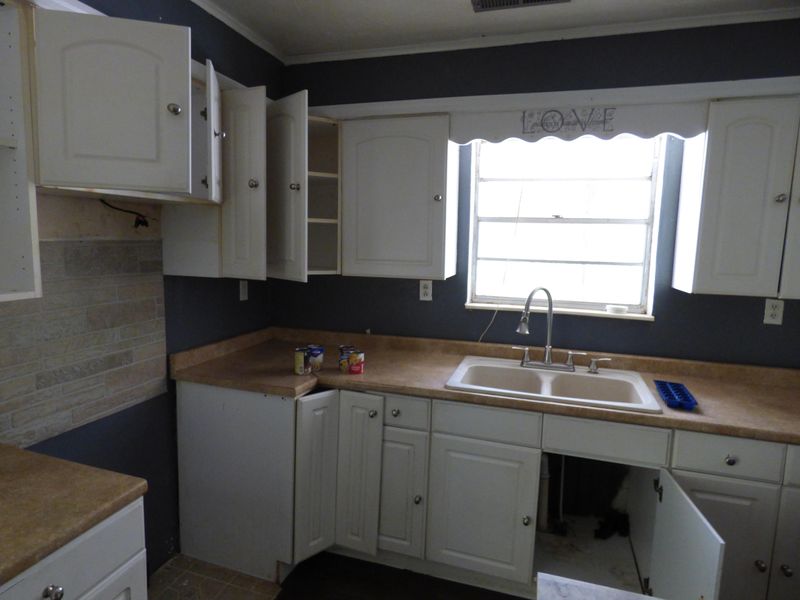 150 Black Fox Rd, Washburn, TN 37888