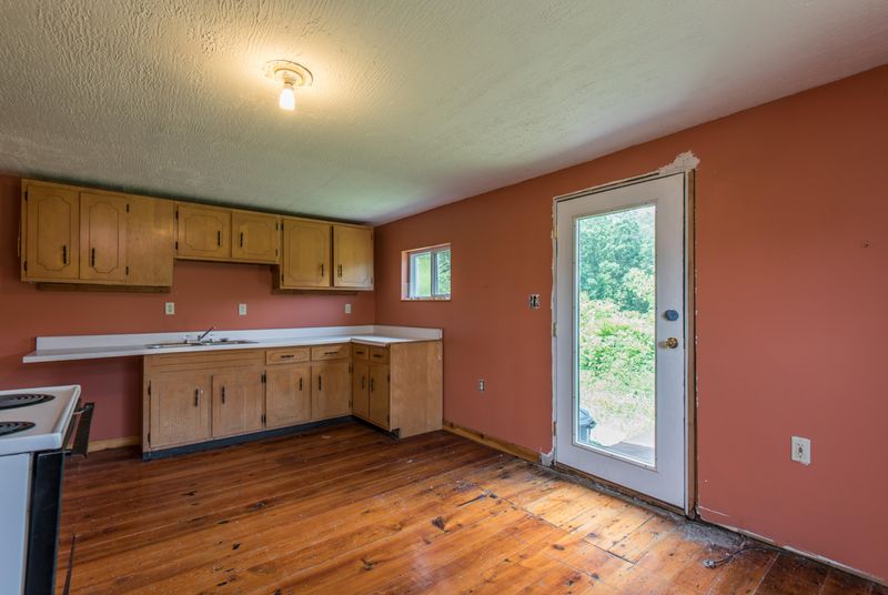 150 Britton Rd, Loudon, TN 37774
