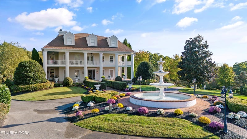 150 Cedar Grove Rd, Loudon, TN 37774