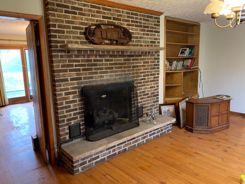 150 Clayton Howard Rd, Wartburg, TN 37887