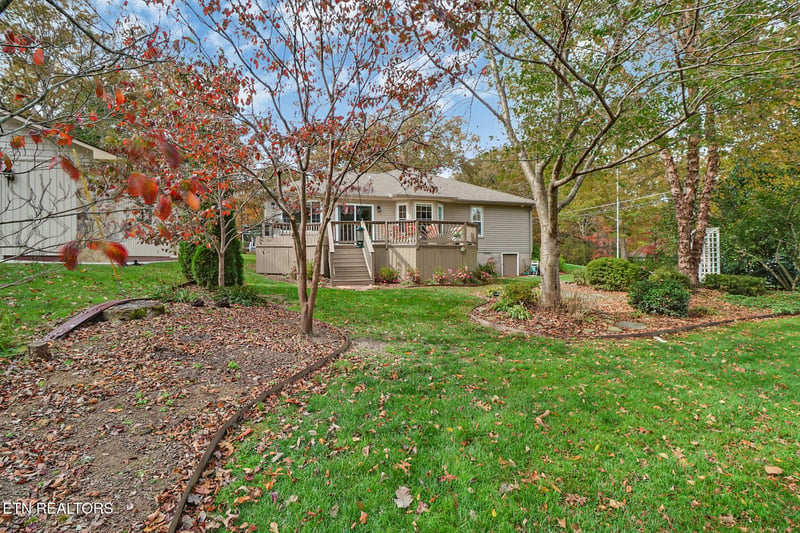150 Dovenshire Dr, Crossville, TN 38558