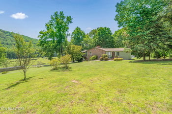 150 Dug Ridge Rd, Kingston, TN 37763