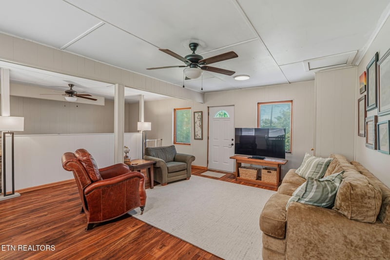 150 Dug Ridge Rd, Kingston, TN 37763