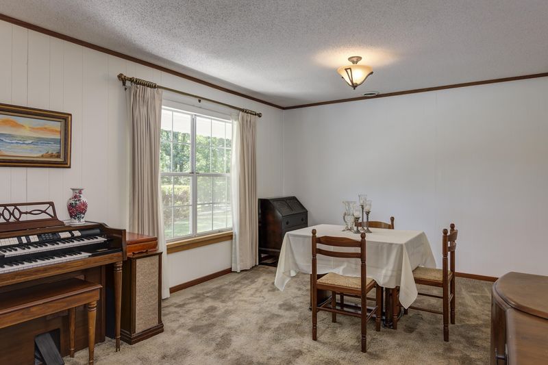 150 Hopper Rd, Oliver Springs, TN 37840