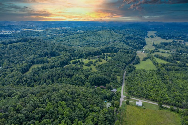 150 Hughes Hollow Rd, Philadelphia, TN 37846