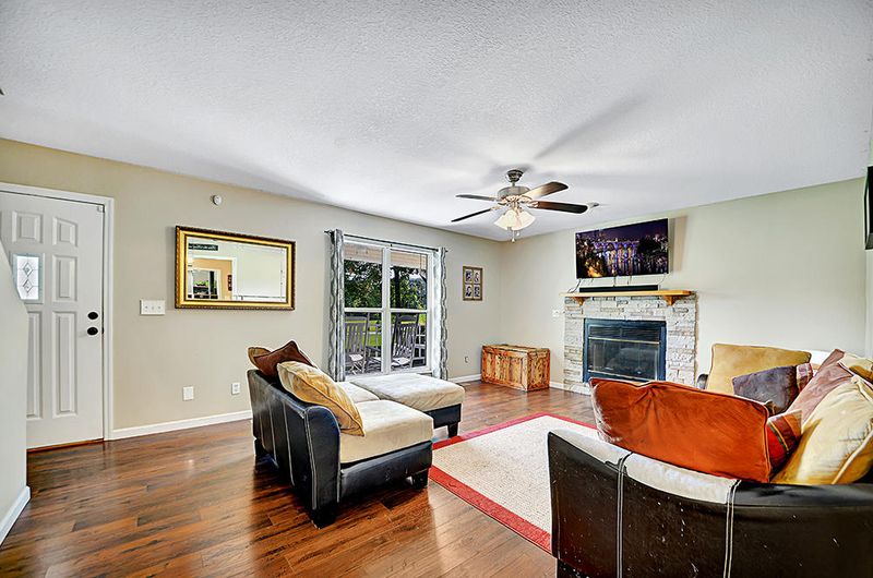 150 Kd Ln, Maynardville, TN 37807
