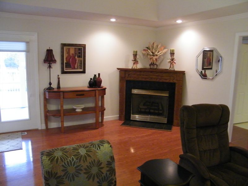 150 Lake St #1, Jacksboro, TN 37757