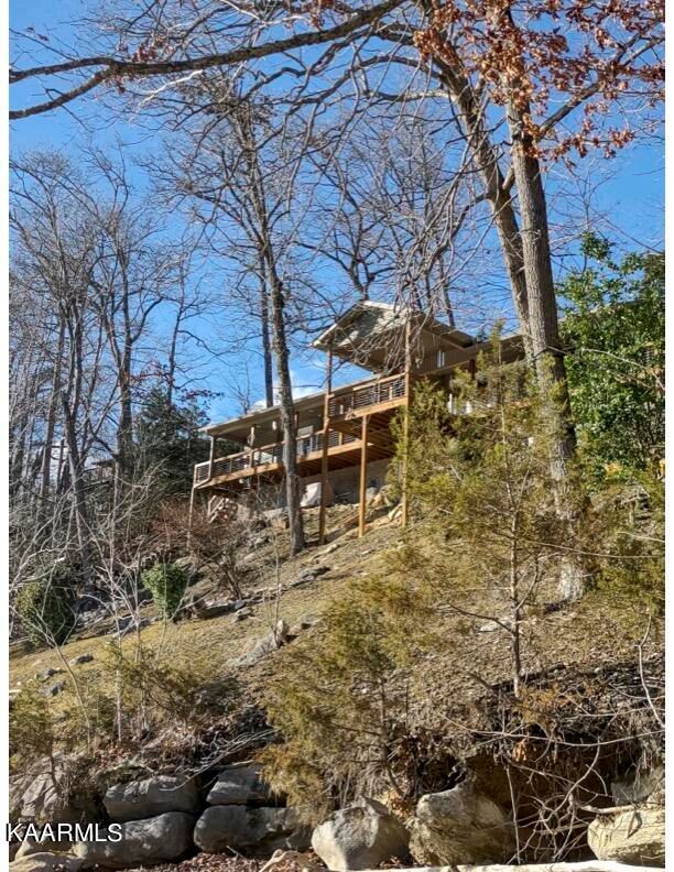 150 Lowe Ln, Jacksboro, TN 37757