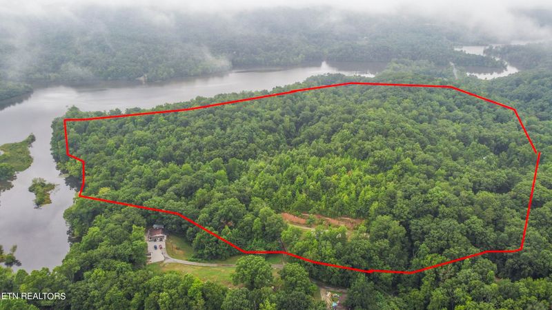 150 Mayton Ln, Harriman, TN 37748