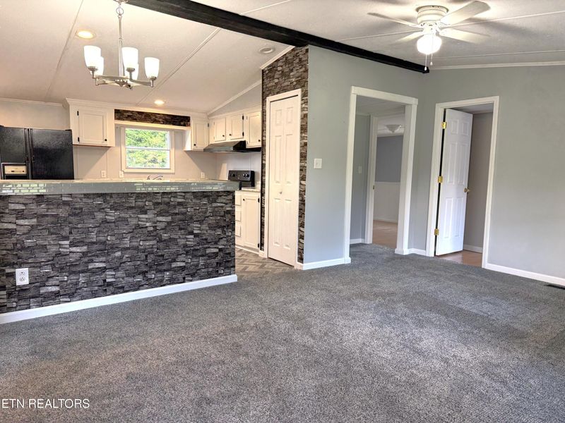 150 N Trigonia Rd, Greenback, TN 37742