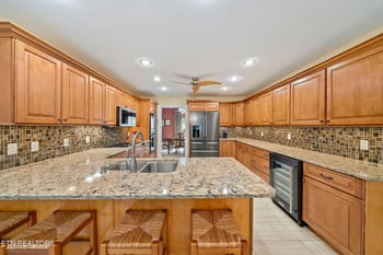 150 Northridge Dr, Fairfield Glade, TN 38558