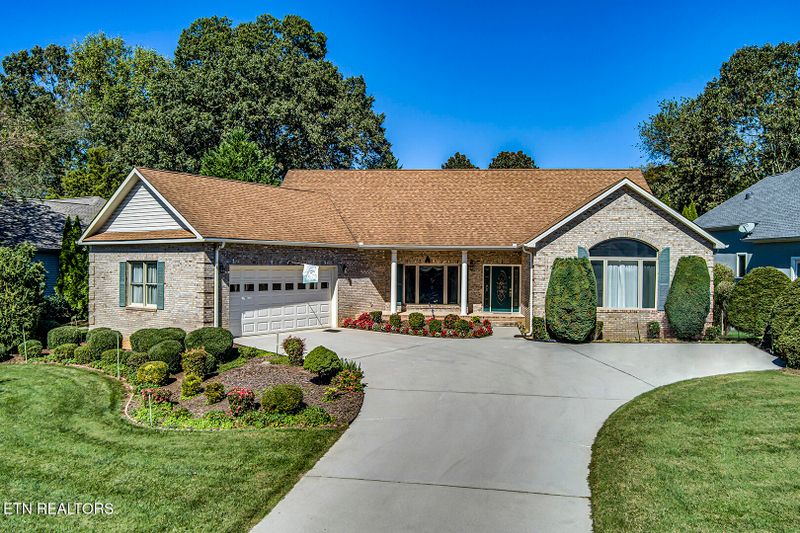 150 Walosi Way, Loudon, TN 37774