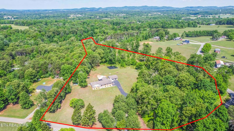 150 Watson Tc, Madisonville, TN 37354
