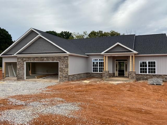 1500 Harrison Rd, Lenoir City, TN 37771