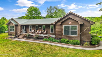 1500 Liberty Hill Dr, Washburn, TN 37888