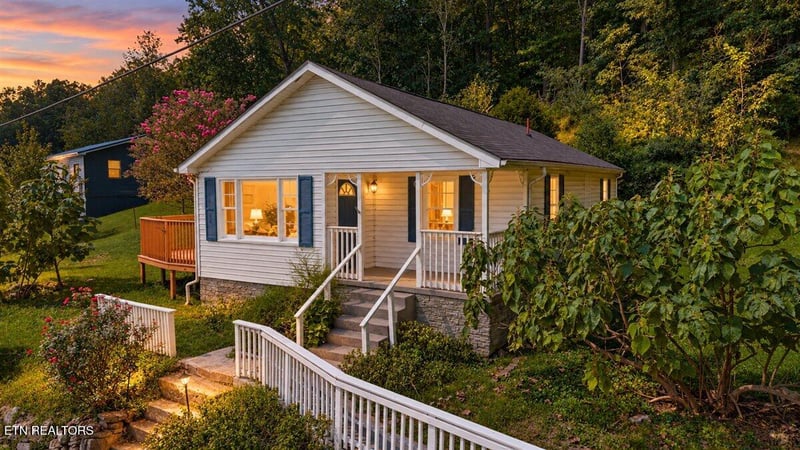 1501 Cherry Bottom Rd, Caryville, TN 37714