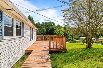 1501 Cherry Bottom Rd, Caryville, TN 37714