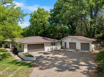 1504 Roane State Hwy, Kingston, TN 37763