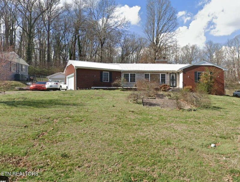 1505 Bonita Dr, Knoxville, TN 37918