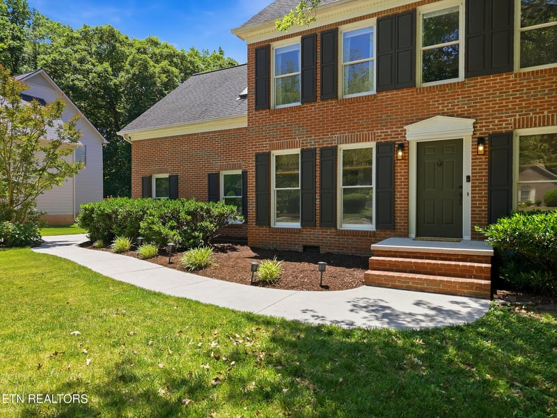 1505 Coventry Park Blvd, Knoxville, TN 37931