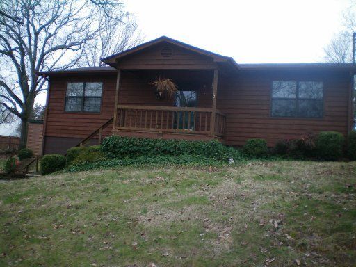 1506 Nova, Athens, TN 37303