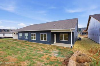 1506 Sunrise Crest Ln, Powell, TN 37849