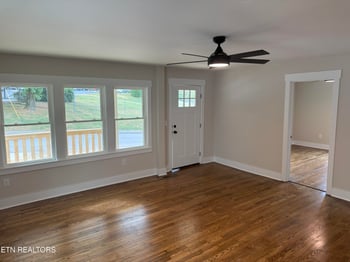 1507 Mccroskey Ave, Knoxville, TN 37917
