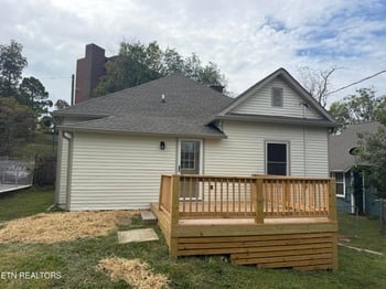 1507 Mccroskey Ave, Knoxville, TN 37917