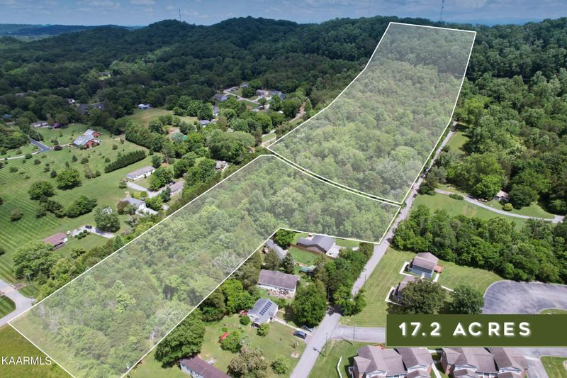 1508 Irwin Dr, Powell, TN 37849