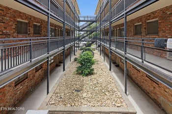 1509 Highland Ave #A203, Knoxville, TN 37916