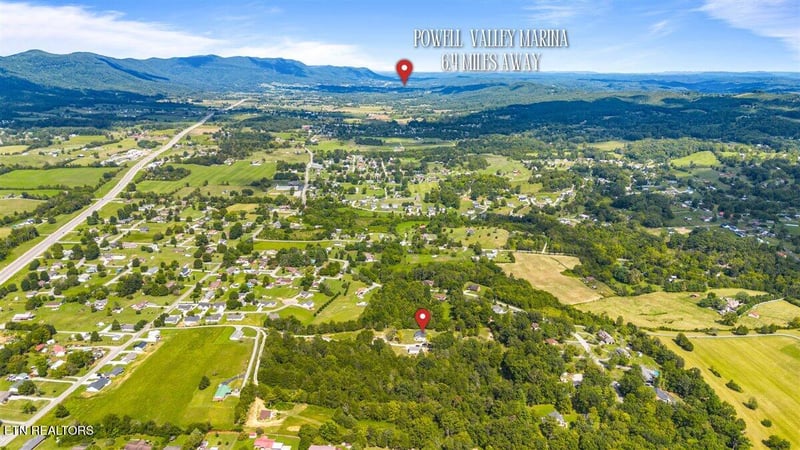 151 Angel Ln, Lafollette, TN 37766