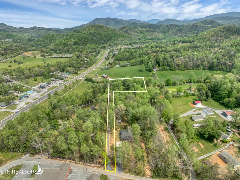 151 Bethel Church Rd, Townsend, TN 37882